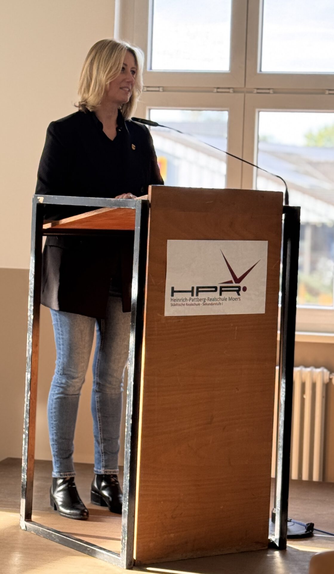 Bürgermeisterin Julia Zupancic bei ihrer Festrede